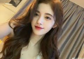 旗舰资料组合页